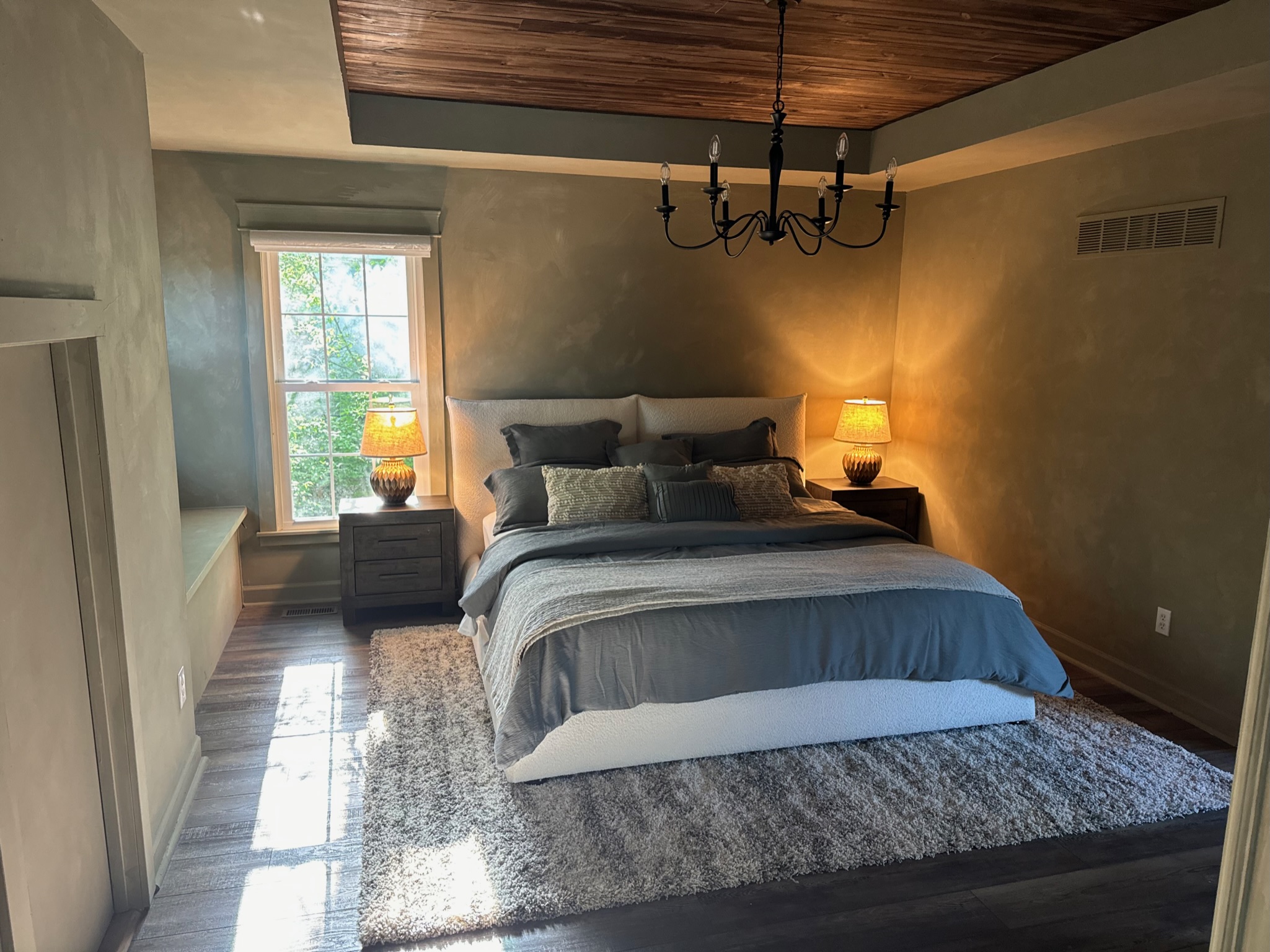 Bedroom painting and ceiling complete